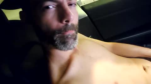 Snapshot of croutardlive chatting on 24, 9, 2025 croutardlive online show from 24, 9, 2025