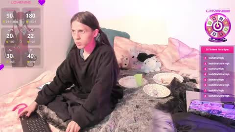 Snapshot of cruelsapphic chatting on 24, 5, 2026 Anika n Marie online show from 24, 5, 2026