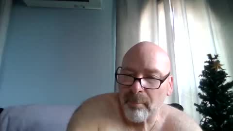 Snapshot of cruising_guy chatting on 15, 4, 2026 fun guy online show from 15, 4, 2026