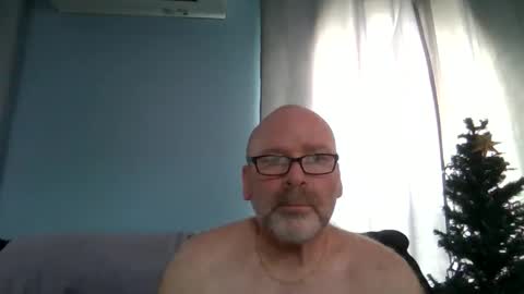 Snapshot of cruising_guy chatting on 20, 4, 2026 fun guy online show from 20, 4, 2026
