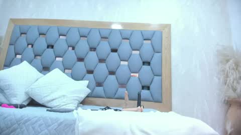 Snapshot of crystal_sm chatting on 21, 5, 2026 crystal_sm online show from 21, 5, 2026