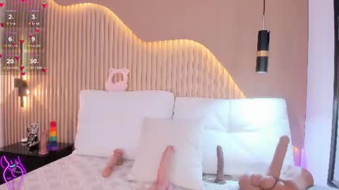 Snapshot of crystal_star16 chatting on 28, 6, 2026 Chris online show from 28, 6, 2026