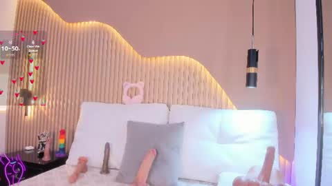 Snapshot of crystal_star16 chatting on 15, 7, 2026 Chris online show from 15, 7, 2026