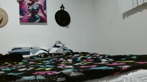 Crystal Blaze online show from 27, 2, 2026