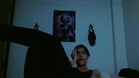 Snapshot of crystal_starx chatting on 23, 4, 2026 Crystal Blaze online show from 23, 4, 2026