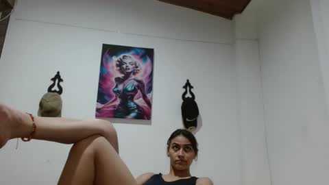 Snapshot of crystal_starx chatting on 24, 4, 2026 Crystal Blaze online show from 24, 4, 2026