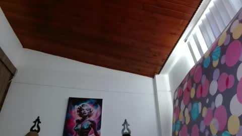 Snapshot of crystal_starx chatting on 3, 5, 2026 Crystal Blaze online show from 3, 5, 2026