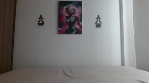 Snapshot of crystal_starx chatting on 31, 5, 2026 Crystal Blaze online show from 31, 5, 2026