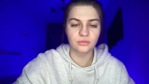 Snapshot of crystalblush01 chatting on 5, 4, 2026 crystalblush01 online show from 5, 4, 2026