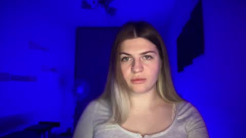 Snapshot of crystalblush01 chatting on 10, 4, 2026 crystalblush01 online show from 10, 4, 2026