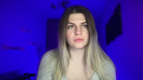 Snapshot of crystalblush01 chatting on 12, 4, 2026 crystalblush01 online show from 12, 4, 2026