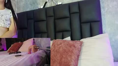 Snapshot of crystalboow chatting on 23, 4, 2026 Crystal online show from 23, 4, 2026
