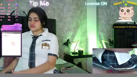 Snapshot of crystalboow chatting on 21, 5, 2026 Crystal online show from 21, 5, 2026