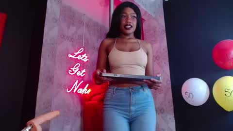 Snapshot of crystalbrooke3x chatting on 19, 12, 2025 Crystal online show from 19, 12, 2025