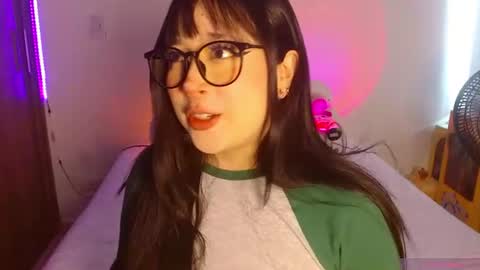 Olivia  online show from 23, 6, 2026
