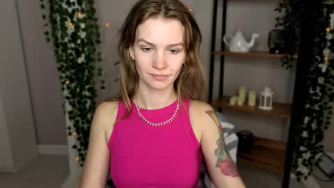 Snapshot of crystalkris_ chatting on 10, 5, 2026 Crystal online show from 10, 5, 2026