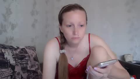 Snapshot of crystallangel chatting on 28, 6, 2026 CrystallAngel online show from 28, 6, 2026