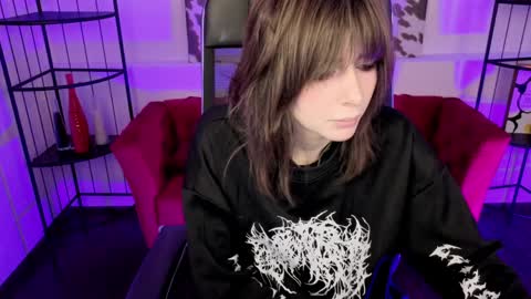 crystallbloom online show from 1, 4, 2026