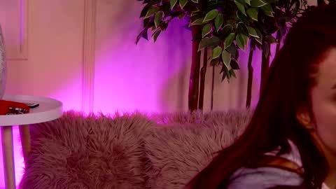 crystallred online show from 1, 3, 2026