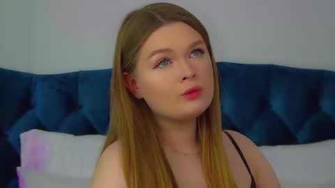 Snapshot of crystallyons chatting on 6, 2, 2026 Crystal online show from 6, 2, 2026