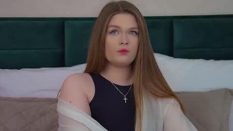 Snapshot of crystallyons chatting on 24, 2, 2026 Crystal online show from 24, 2, 2026