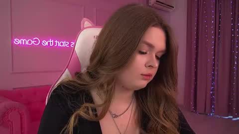 Snapshot of crystallyons chatting on 5, 3, 2026 Crystal online show from 5, 3, 2026