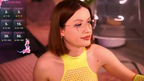 CrystalMo0n online show from 16, 3, 2026