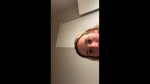 Snapshot of crystalstarlet chatting on 28, 9, 2025 Nikki online show from 28, 9, 2025