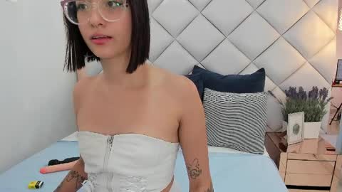 Snapshot of crystalstonee1 chatting on 26, 3, 2026 Crystal online show from 26, 3, 2026