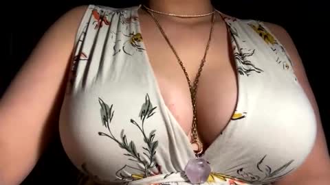 Snapshot of crystalyn777 chatting on 21, 3, 2026 crystalyn777 online show from 21, 3, 2026