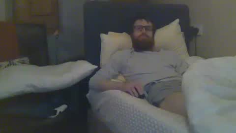 Snapshot of cs014g8493 chatting on 5, 1, 2025 chris online show from 5, 1, 2025