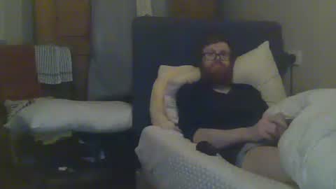 Snapshot of cs014g8493 chatting on 30, 1, 2025 chris online show from 30, 1, 2025