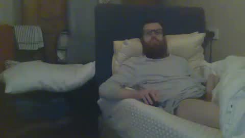 Snapshot of cs014g8493 chatting on 11, 3, 2025 chris online show from 11, 3, 2025