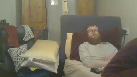 Snapshot of cs014g8493 chatting on 23, 4, 2026 chris online show from 23, 4, 2026