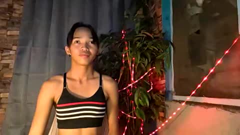 Lauren online show from 4, 12, 2025