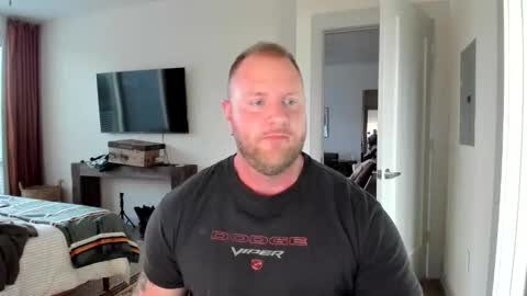 Snapshot of cub_guns95 chatting on 9, 4, 2026 Gunnar online show from 9, 4, 2026