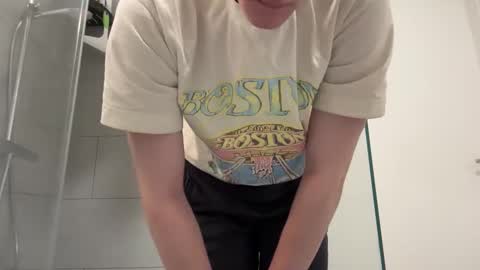 Snapshot of cube93 chatting on 1, 11, 2025 cube93 online show from 1, 11, 2025