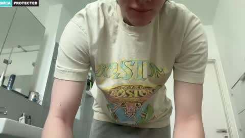 Snapshot of cube93 chatting on 25, 4, 2026 cube93 online show from 25, 4, 2026