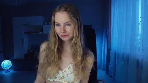 Snapshot of cuddle_kitten chatting on 12, 1, 2026 Alexia online show from 12, 1, 2026