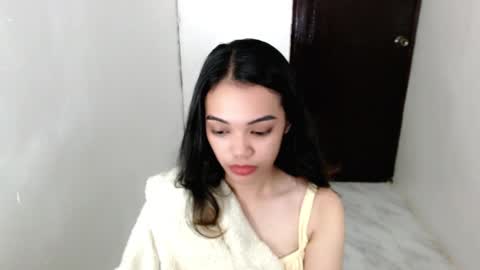 Snapshot of cuddlepunk_bubble chatting on 12, 5, 2026 cuddlepunk_bubble online show from 12, 5, 2026