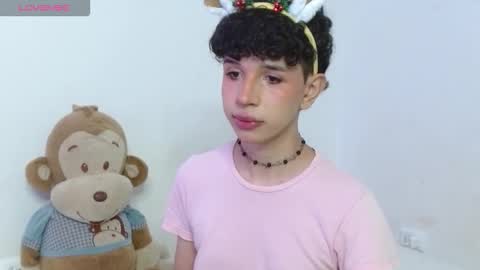 Cuddly online show from 4, 12, 2025