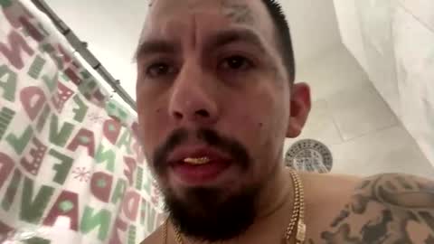 Snapshot of cuete2100 chatting on 19, 12, 2025 cuete2100 online show from 19, 12, 2025