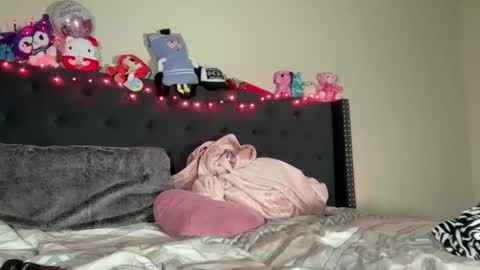 cum2charmxx online show from 26, 10, 2025