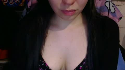 Snapshot of cum4angela chatting on 23, 4, 2026 Angela online show from 23, 4, 2026