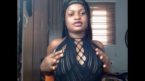 Snapshot of cum_ebony_petitxx chatting on 6, 2, 2026 cath online show from 6, 2, 2026