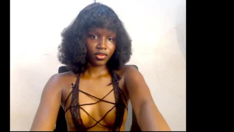 sophie online show from 25, 5, 2026