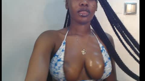 Snapshot of cum_ebony_xxxpetit chatting on 9, 4, 2026 Teeha online show from 9, 4, 2026