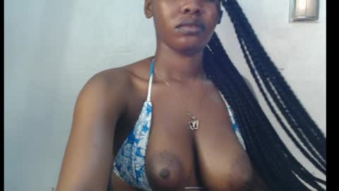 Snapshot of cum_ebony_xxxpetit chatting on 9, 4, 2026 Teeha online show from 9, 4, 2026