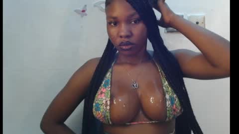 Snapshot of cum_ebony_xxxpetit chatting on 19, 4, 2026 Teeha online show from 19, 4, 2026