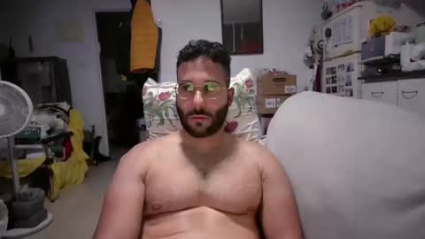 Snapshot of cuman15 chatting on 9, 4, 2026 Cuman online show from 9, 4, 2026